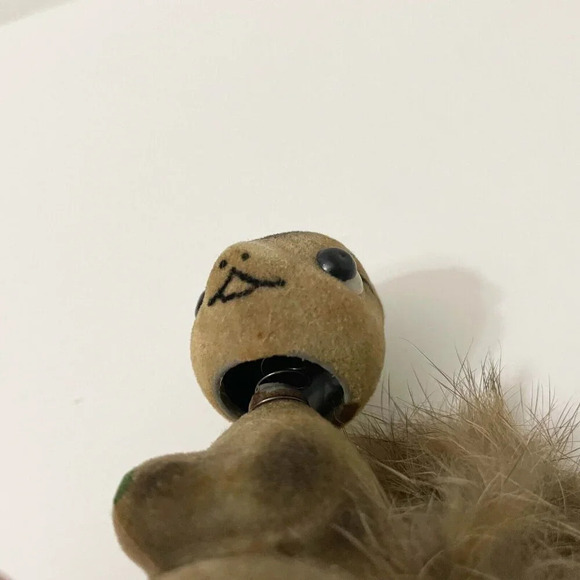 Vtg Small Flocked Squirrel Nodder Fury Tail Bobble Head 3 Inch Tall Hong Kong - Picture 9 of 13